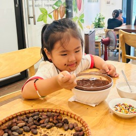 Workshop Socola Thủ Công Cho Bé tại Highland Cacao