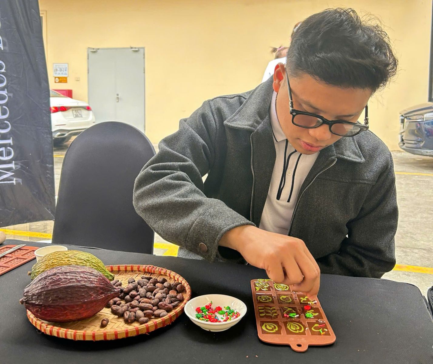 khach-hang-trang-tri-socola-workshop